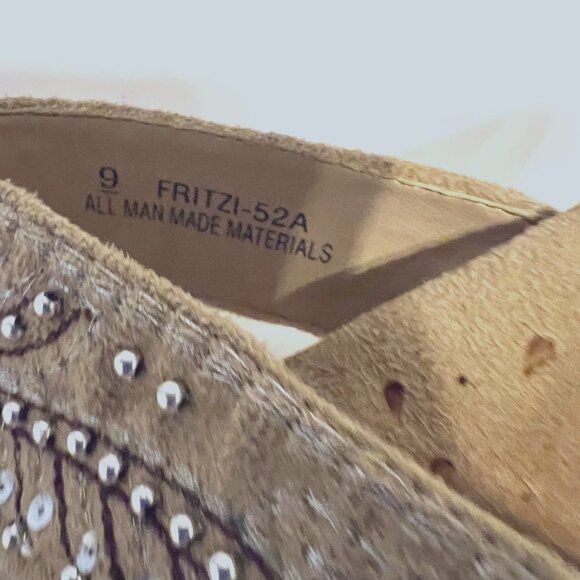 Dollhouse-Women's 2 Pair Sz 9 Slip On heels-Sequins/Beads-Embroidered-Tan/Brown - Picture 4 of 14